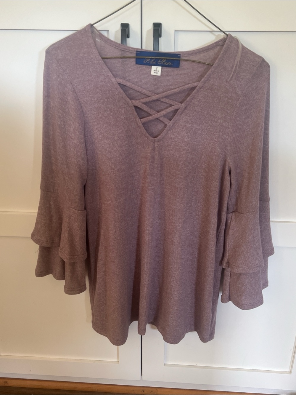Women’s blouse